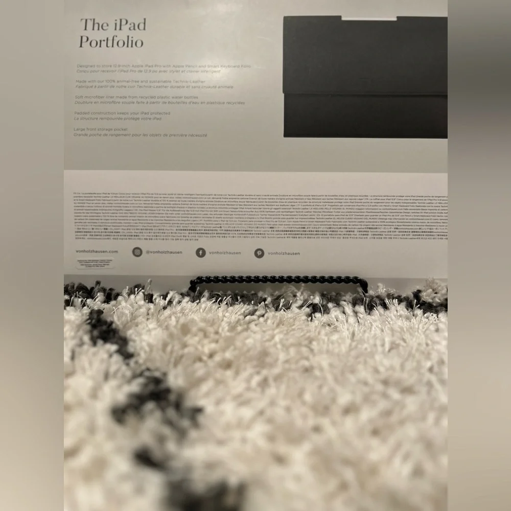 Von Holzhausen iPad Portfolio 12.9-inch | NWT